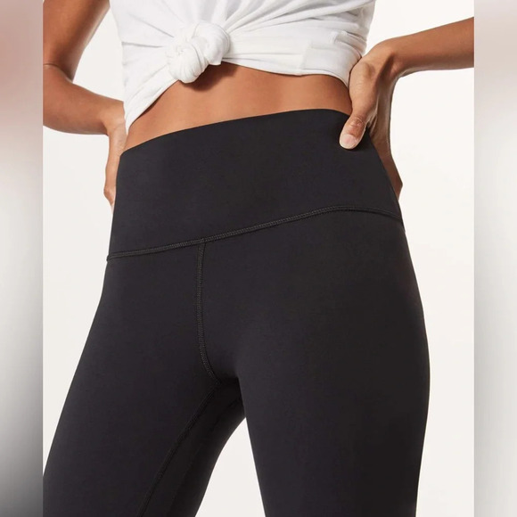 Lululemon Align Pant II *25"- Black- Size 6 - Picture 3 of 6